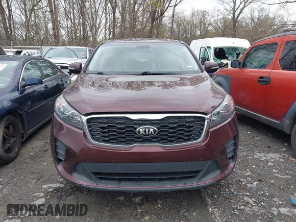 2020 Kia Sorento LX V6 with VIN 5XYPG4A53LG632551, listed as a IAAI auction lot 41878365 with 149,708 mi miles. Bid and sale history available at carsss.com. Image 12.