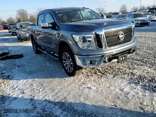 2017 Nissan Titan SV with VIN 1N6AA1E56HN531663, listed as a Copart auction lot 41908955 with 162,442 mi miles and Salvage Title. Bid and sale history available at carsss.com. Image 10.