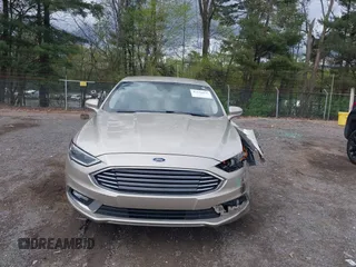 2017 Ford Fusion SE with VIN 3FA6P0PU6HR269331, listed as a IAAI auction lot 42116836 with 187,407 mi miles and . Bid and sale history available at carsss.com. Image 13.