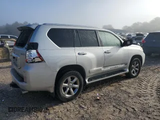 2012 Lexus GX 460 with VIN JTJBM7FX0C5049522, listed as a Copart auction lot 50019585 with 117,871 mi miles and Salvage Title. Bid and sale history available at carsss.com. Image 3.