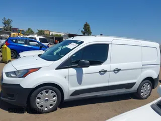 2022 Ford Transit Connect XL z VIN NM0LS7S24N1510428, wystawiony jako IAAI lot #42338024 z przebiegiem 146 248 mil mil oraz . Historia ofert i sprzedaży dostępna na DreamBid. Obrazek 14.