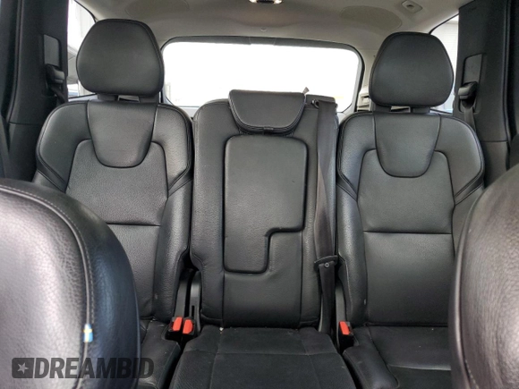 2018 Volvo XC90 Momentum z VIN YV4102PK5J1357707, wystawiony jako Copart lot #55460445 z przebiegiem 95 406 mil mil oraz Szkoda całkowita • Salvage title. Historia ofert i sprzedaży dostępna na DreamBid. Obrazek 10.