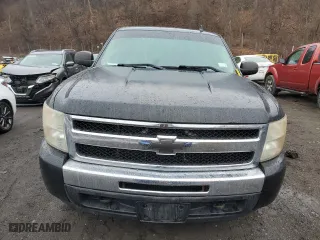 2009 Chevrolet Silverado 1500 LT with VIN 1GCEK29039Z182428, listed as a Copart auction lot 43425385 with 279,093 mi miles and Clean Title. Bid and sale history available at carsss.com. Image 4.