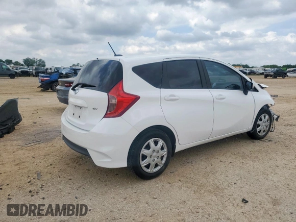 2017 Nissan Note S Plus z VIN 3N1CE2CP8HL359309, wystawiony jako Copart lot #57729915 z przebiegiem 73 534 mil mil oraz Szkoda całkowita • Salvage title. Historia ofert i sprzedaży dostępna na DreamBid. Obrazek 3.