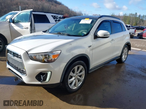 2015 Mitsubishi Outlander Sport 2.4 GT with VIN 4A4AR4AWXFE033631, listed as a IAAI auction lot 41830291 with 115,920 mi miles. Bid and sale history available at carsss.com. Image 18.