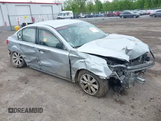 2012 Subaru Legacy Premium z VIN 4S3BMBC65C3009014, wystawiony jako IAAI lot #42263615 z przebiegiem 119 525 mil mil oraz . Historia ofert i sprzedaży dostępna na DreamBid. Obrazek 1.