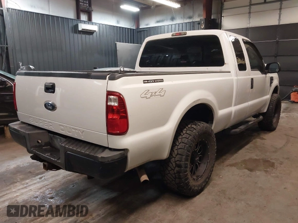 2008 Ford F-250 XL with VIN 1FTSX21518EE05308, listed as a IAAI auction lot 42322159 with 218,626 mi miles and . Bid and sale history available at DreamBid. Image 4.
