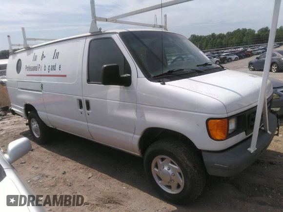 2007 Ford Econoline Cargo with VIN 1FTNS24W07DB34472, listed as a IAAI auction lot 42092511 with 187,546 mi miles. Bid and sale history available at carsss.com. Image 1.