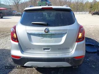 2018 Buick Encore Preferred with VIN KL4CJASB9JB615533, listed as a IAAI auction lot 41761853 with 32,710 mi miles. Bid and sale history available at carsss.com. Image 16.