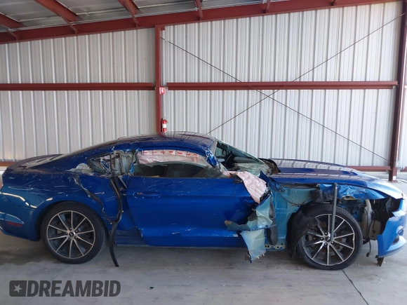 2017 Ford Mustang EcoBoost z VIN 1FA6P8TH1H5239681, wystawiony jako IAAI lot #39953332 z przebiegiem 102 035 mil mil oraz . Historia ofert i sprzedaży dostępna na DreamBid. Obrazek 13.