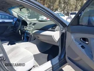 2008 Toyota Camry LE with VIN 4T1BE46K68U732143, listed as a IAAI auction lot 41845419 with 236,214 mi miles. Bid and sale history available at carsss.com. Image 5.