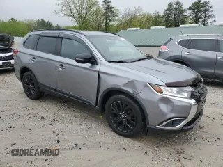 2018 Mitsubishi Outlander ES with VIN JA4AZ3A32JZ021069, listed as a Copart auction lot 56338155 with 97,213 mi miles and Salvage title. Bid and sale history available at DreamBid. Image 4.