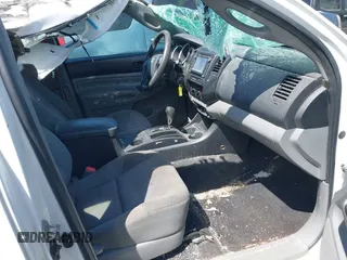 2015 Toyota Tacoma with VIN 5TFTX4CNXFX056132, listed as a IAAI auction lot 42035730 with 184,867 mi miles and . Bid and sale history available at DreamBid. Image 5.