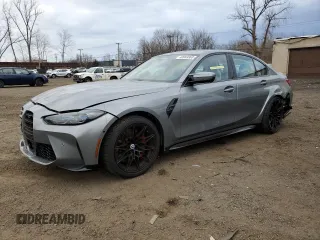 2022 BMW M3 Competition xDrive z VIN WBS43AY01NFN03780, wystawiony jako Copart lot #40089363 z przebiegiem 8931 mil mil oraz . Historia ofert i sprzedaży dostępna na DreamBid. Obrazek 1.