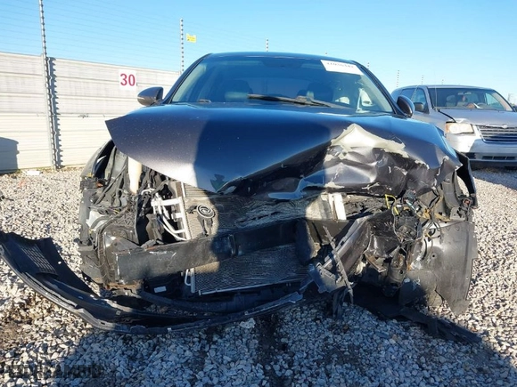 2018 Kia Optima EX with VIN 5XXGU4L3XJG226708, listed as a IAAI auction lot 41036342 with 118,162 mi miles. Bid and sale history available at carsss.com. Image 13.