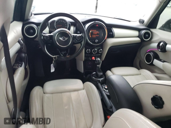 2015 MINI Hardtop 4 Door S with VIN WMWXU3C5XF2B56104, listed as a Copart auction lot 51189075 with 113,586 mi miles and Salvage title. Bid and sale history available at DreamBid. Image 8.