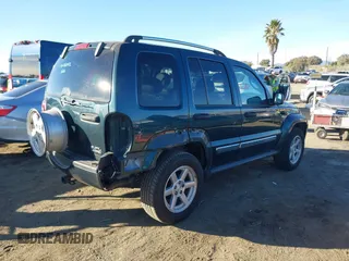 2005 Jeep Liberty Limited z VIN 1J4GK58K75W527169, wystawiony jako IAAI lot #41381084 z przebiegiem 102 212 mil mil oraz . Historia ofert i sprzedaży dostępna na DreamBid. Obrazek 4.
