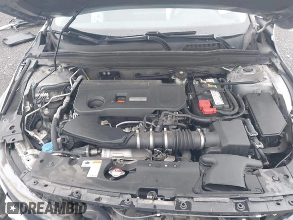 2019 Honda Accord Touring z VIN 1HGCV2F96KA009445, wystawiony jako IAAI lot #42181051 z przebiegiem Nie podano mil oraz . Historia ofert i sprzedaży dostępna na DreamBid. Obrazek 10.