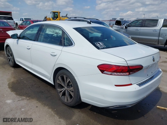 2022 Volkswagen Passat 2.0T SE with VIN 1VWSA7A33NC005929, listed as a IAAI auction lot 41877352 with 45,383 mi miles. Bid and sale history available at carsss.com. Image 3.