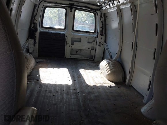 2017 Chevrolet Express Cargo Van with VIN 1GCWGAFF8H1329753, listed as a IAAI auction lot 42126110 with 187,569 mi miles. Bid and sale history available at carsss.com. Image 8.