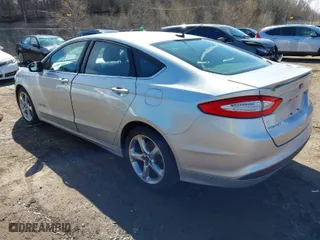 2013 Ford Fusion SE Hybrid with VIN 3FA6P0LUXDR182208, listed as a IAAI auction lot 41885221 with 111,242 mi miles. Bid and sale history available at carsss.com. Image 3.