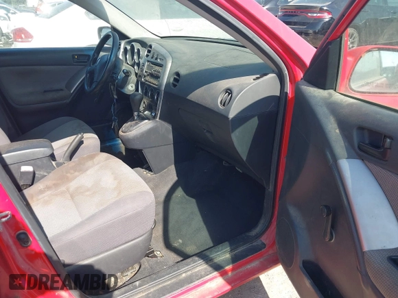 2005 Pontiac Vibe z VIN 5Y2SL63845Z448443, wystawiony jako IAAI lot #42327328 z przebiegiem 175 838 mil mil oraz . Historia ofert i sprzedaży dostępna na DreamBid. Obrazek 5.