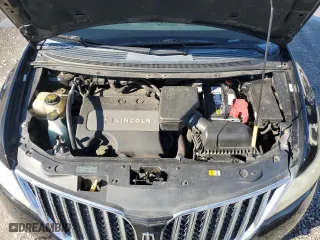 2011 Lincoln MKX with VIN 2LMDJ8JK6BBJ16267, listed as a Copart auction lot 47453095 with 186,506 mi miles and Non Repairable. Bid and sale history available at carsss.com. Image 12.
