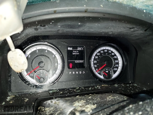 2018 Ram 1500 Express with VIN 1C6RR7FG1JS328048, listed as a Copart auction lot 88627385 with 62,639 mi miles and Salvage Title. Bid and sale history available at carsss.com. Image 9.