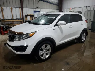 2013 Kia Sportage LX with VIN KNDPBCA27D7462482, listed as a Copart auction lot 48943925 with 83,721 mi miles and Salvage Title. Bid and sale history available at carsss.com. Image 1.