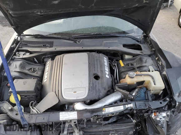 2008 Chrysler 300 C Hemi z VIN 2C3LA63H28H332015, wystawiony jako Copart lot #43583765 z przebiegiem 183 473 mil mil oraz Szkoda całkowita • Salvage title. Historia ofert i sprzedaży dostępna na DreamBid. Obrazek 13.