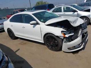 2014 Volkswagen Passat SE с VIN 1VWBN7A3XEC068708, выставлен на аукционе IAAI как лот 42439517 с пробегом 144 563 миль миль и . История ставок и продаж доступна на DreamBid. Изображение 1.
