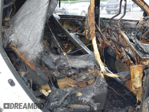 2019 Toyota Highlander LE с VIN 5TDBZRFH8KS955063, выставлен на аукционе IAAI как лот 42647865 с пробегом 63 275 миль миль и . История ставок и продаж доступна на DreamBid. Изображение 8.