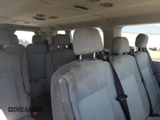 2015 Ford Transit XL z VIN 1FBZX2ZM0FKA16284, wystawiony jako Copart lot #52119165 z przebiegiem 340 384 mil mil oraz Czysty tytuł • Clean title. Historia ofert i sprzedaży dostępna na DreamBid. Obrazek 11.