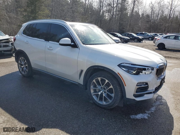2021 BMW X5 xDrive40i with VIN 5UXCR6C07M9H39807, listed as a Copart auction lot 50229415 with 84,031 mi miles and Clean Title. Bid and sale history available at carsss.com. Image 4.