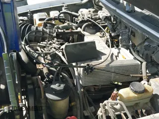 1998 Ford Explorer XLT with VIN 1FMZU32P1WUD32582, listed as a IAAI auction lot 43501470 with 200,550 mi miles and . Bid and sale history available at DreamBid. Image 12.