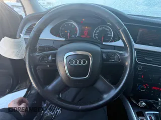 2009 Audi A4 with VIN WAULF68K79N017833, listed as a Copart auction lot 86507584 with 202,534 mi miles and Salvage title. Bid and sale history available at DreamBid. Image 8.