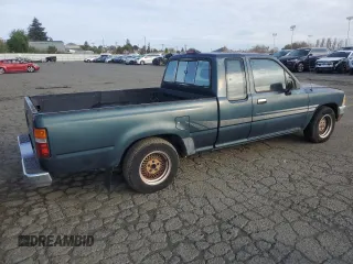 1994 Toyota Pickup z VIN 4TARN93P9RZ255143, wystawiony jako Copart lot #49554475 z przebiegiem 249 957 mil mil oraz Szkoda całkowita • Salvage title. Historia ofert i sprzedaży dostępna na DreamBid. Obrazek 3.