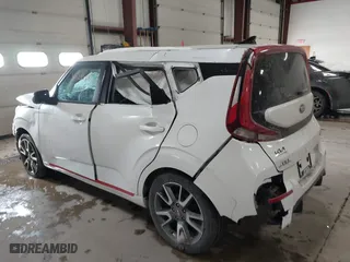 2020 Kia Soul GT-Line with VIN KNDJ63AU7L7028962, listed as a IAAI auction lot 41405208 with 73,589 mi miles. Bid and sale history available at carsss.com. Image 3.