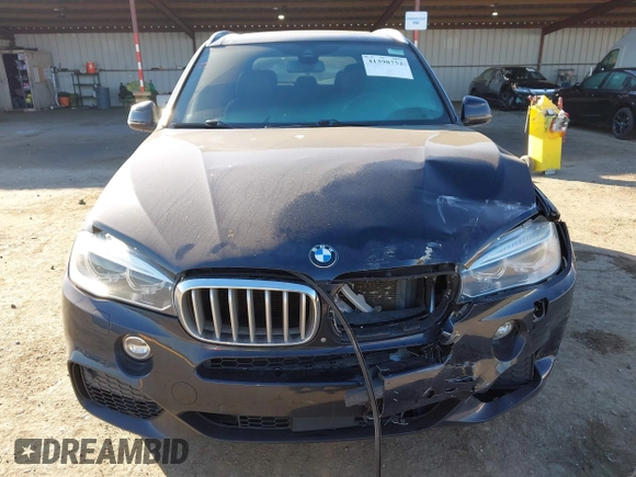 2017 BMW X5 xDrive50i z VIN 5UXKR6C56H0J83813, wystawiony jako IAAI lot #41398752 z przebiegiem 105 239 mil mil oraz . Historia ofert i sprzedaży dostępna na DreamBid. Obrazek 6.