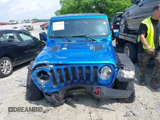 2021 Jeep Wrangler Unlimited Rubicon with VIN 1C4JJXFG3MW833275, listed as a IAAI auction lot 39371948 with 43,428 mi miles. Bid and sale history available at carsss.com. Image 12.