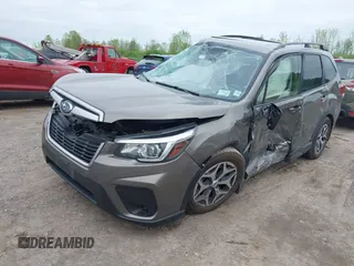 2020 Subaru Forester Premium with VIN JF2SKAJC2LH608689, listed as a IAAI auction lot 42251401 with 32,501 mi miles and . Bid and sale history available at DreamBid. Image 17.