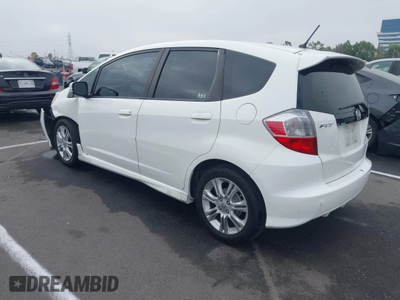2010 Honda Fit Sport with VIN JHMGE8H43AC031411, listed as a IAAI auction lot 42599400 with 218,730 mi miles and . Bid and sale history available at DreamBid. Image 3.