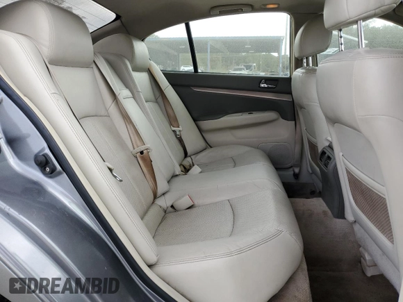 2015 Infiniti Q40 with VIN JN1CV6AR3FM521751, listed as a Copart auction lot 77569534 with 118,245 mi miles and Clean Title. Bid and sale history available at carsss.com. Image 10.