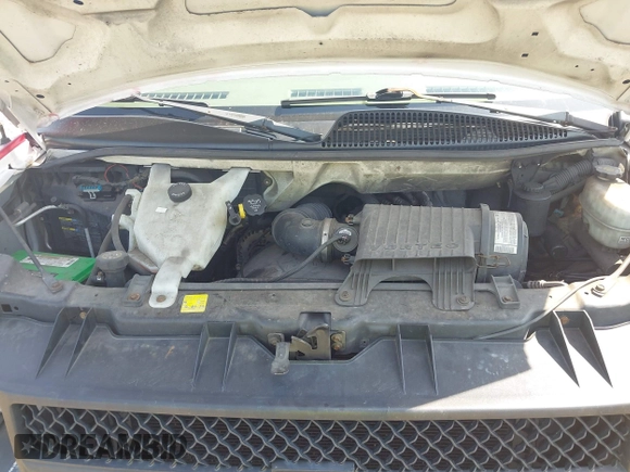 2005 Chevrolet Express Cargo with VIN 1GCFG15X451110200, listed as a IAAI auction lot 42551590 with 239,764 mi miles and . Bid and sale history available at DreamBid. Image 10.