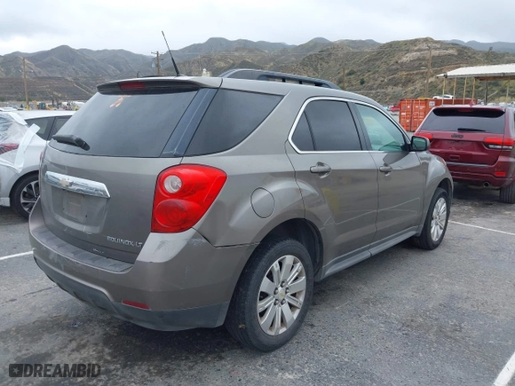 2011 Chevrolet Equinox LT w/2LT with VIN 2CNALPEC8B6477529, listed as a IAAI auction lot 41772976 with 216,249 mi miles. Bid and sale history available at carsss.com. Image 4.