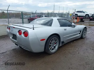 2002 Chevrolet Corvette Z06 with VIN 1G1YY12S825106503, listed as a IAAI auction lot 41897509 with 123,919 mi miles. Bid and sale history available at carsss.com. Image 4.
