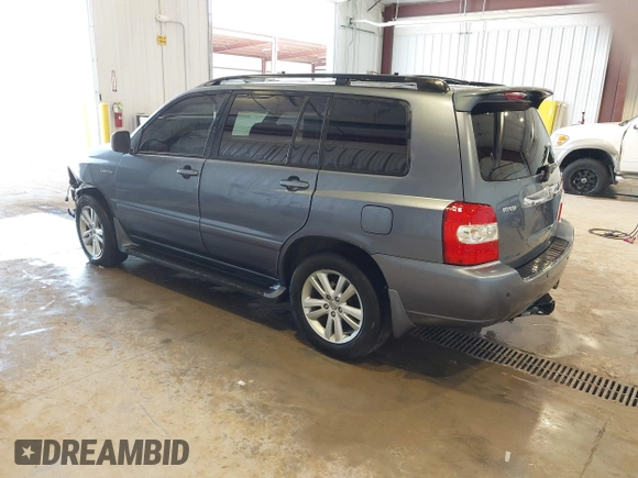 2006 Toyota Highlander Hybrid with VIN JTEDW21AX60002782, listed as a IAAI auction lot 41979903 with 295,778 mi miles. Bid and sale history available at carsss.com. Image 3.