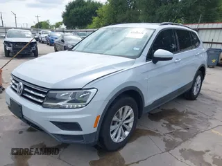 2018 Volkswagen Tiguan S with VIN 3VV1B7AX0JM092116, listed as a IAAI auction lot 42388339 with 103,412 mi miles and . Bid and sale history available at DreamBid. Image 20.