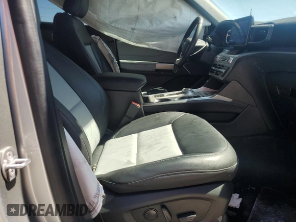 2022 Ford Explorer XLT z VIN 1FMSK7DH9NGC41271, wystawiony jako Copart lot #53530595 z przebiegiem 10 620 mil mil oraz Czysty tytuł • Clean title. Historia ofert i sprzedaży dostępna na DreamBid. Obrazek 7.