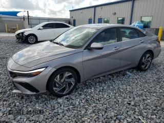 2025 Hyundai Elantra SEL Convenience z VIN KMHLS4DG6SU904187, wystawiony jako Copart lot #60238335 z przebiegiem 8 776 mil mil oraz Czysty tytuł • Clean title. Historia ofert i sprzedaży dostępna na DreamBid. Obrazek 1.